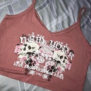 Crop top.